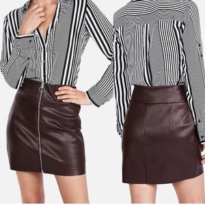 Express Faux Leather O-Ring Skirt, 00P